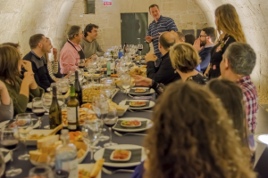 Espacio para eventos de empresa en Logroño a la mesa